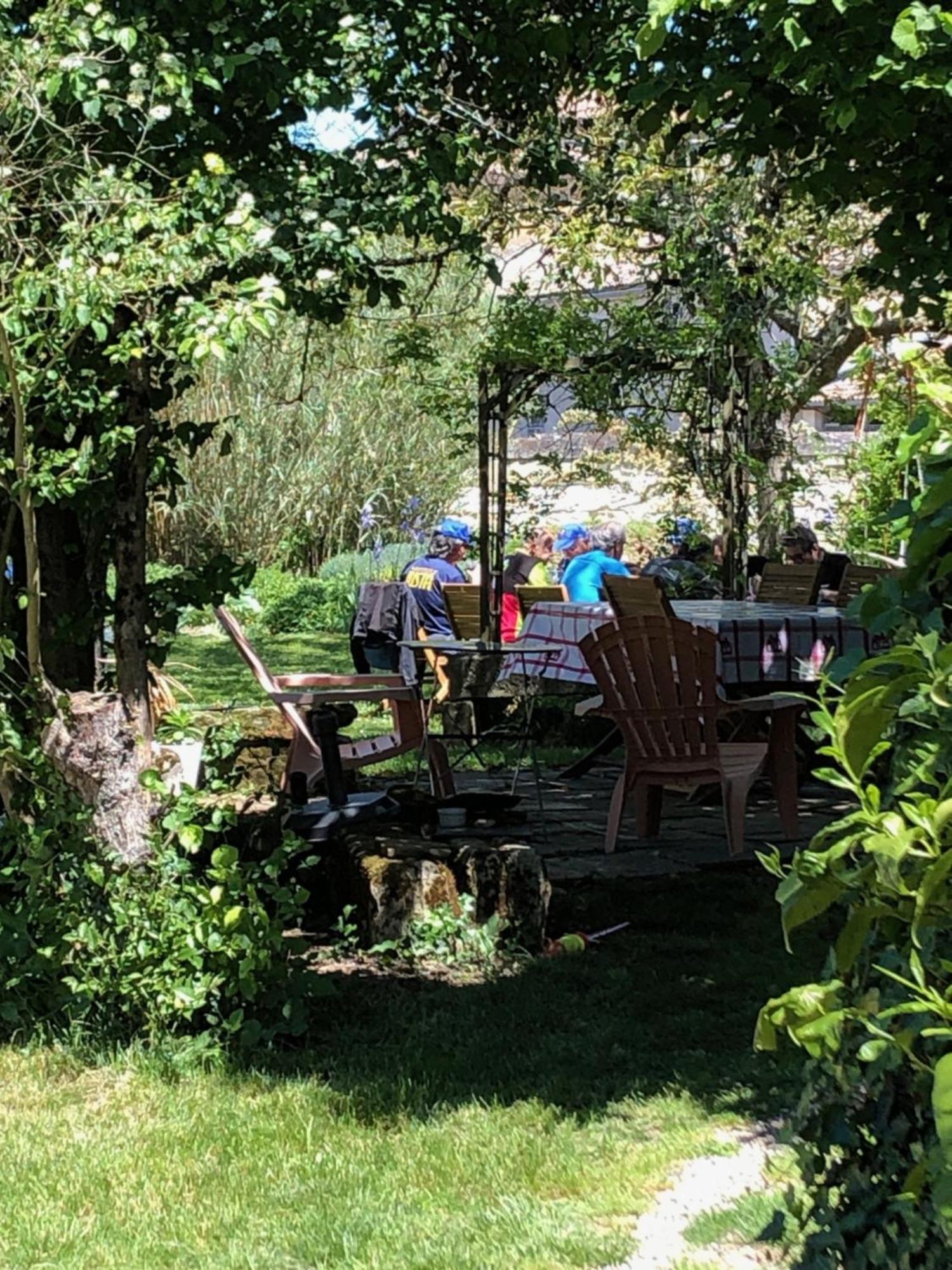 L'Auberge Meilhannaise Esterno foto