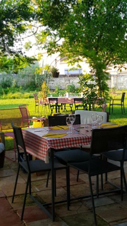 L'Auberge Meilhannaise Esterno foto